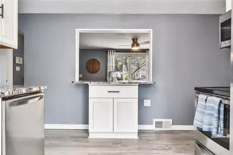 Kitchen - 104 Larkin Ave, Warwick, RI 02886 photo 3 of 3