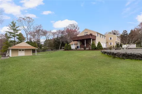 Exterior - 99 Blackstone Ave, Warwick, RI 02889 photo 10 of 14