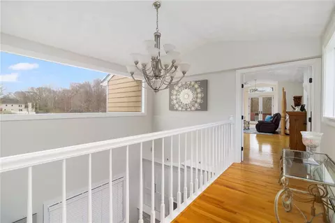 Entry Way - 99 Blackstone Ave, Warwick, RI 02889 photo 2 of 3