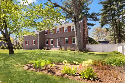 184 Pleasant View Ave, Smithfield, RI 02917