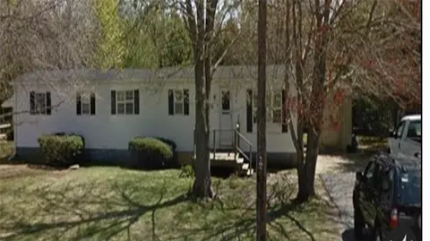17 Torch Ln, Coventry, RI 02816