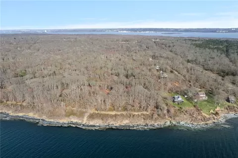 0 Stevens Lndg, Portsmouth, RI 02872