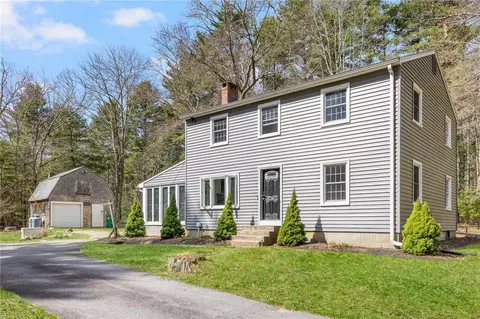 35 Hallville Rd, Exeter, RI 02822