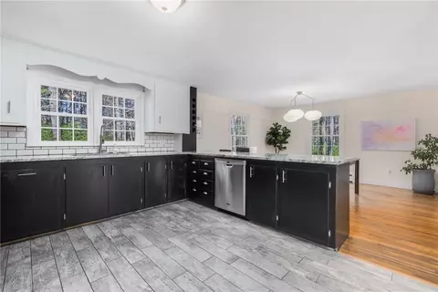 Kitchen - 35 Hallville Rd, Exeter, RI 02822 photo 4 of 5