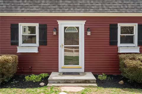 73 Old Nasonville Rd, Burrillville, RI 02830