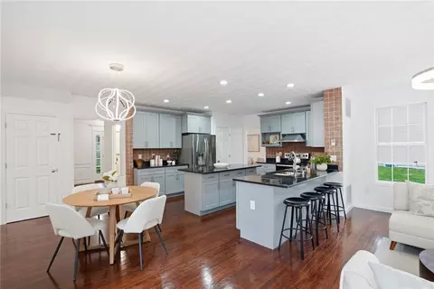 Kitchen - 94 Castle Rocks Rd, Warwick, RI 02886 photo 1 of 6