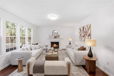 Living - 94 Castle Rocks Rd, Warwick, RI 02886 photo 1 of 4