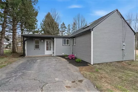 169 Central Ave, Scituate, RI 02857
