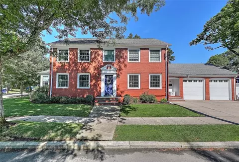 500 Elmgrove Ave, Providence, RI 02906