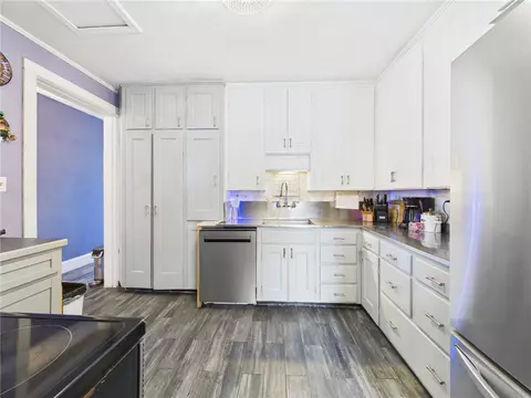 Kitchen - 246 Harris Ave, Woonsocket, RI 02895 photo 3 of 5