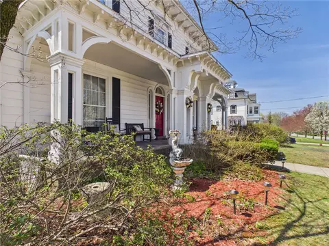 Exterior - 246 Harris Ave, Woonsocket, RI 02895 photo 5 of 8