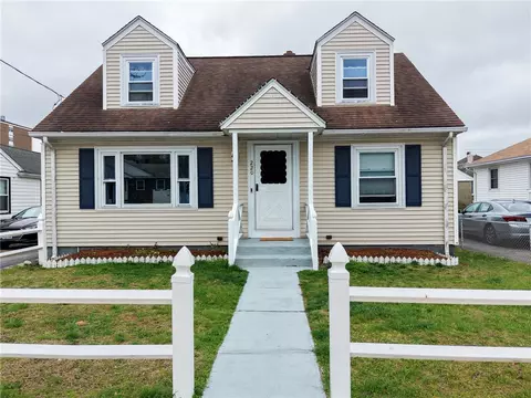 220 Shawmut Ave, Central Falls, RI 02863
