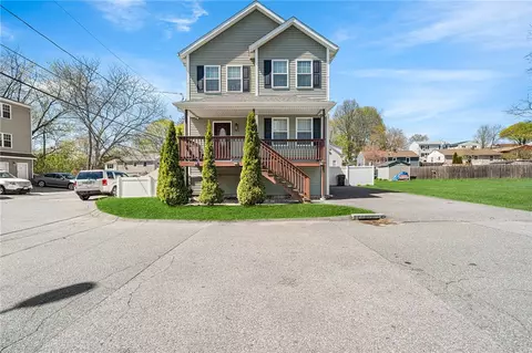 47 Mendon St, Providence, RI 02904