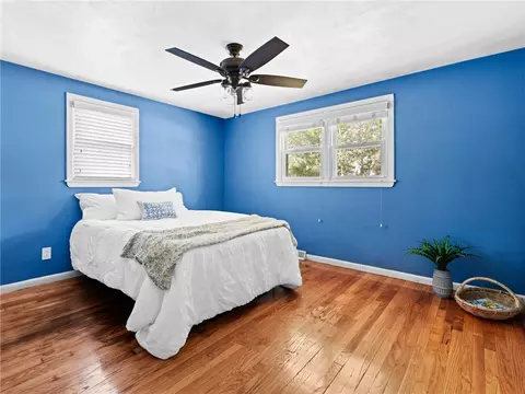 Bedroom - 198 Asylum Rd, Warwick, RI 02886 photo 3 of 3