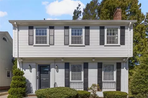 685 Pontiac Ave, Cranston, RI 02910