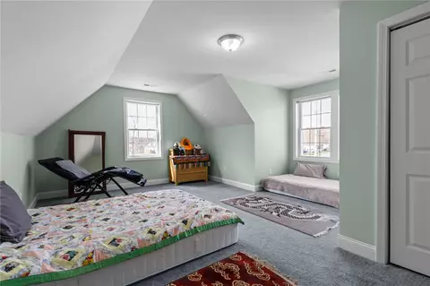 Bedroom - 54 Carpenter St, Warwick, RI 02886 photo 11 of 12