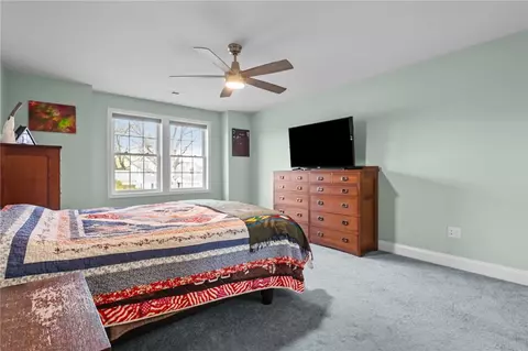 Bedroom - 54 Carpenter St, Warwick, RI 02886 photo 3 of 12