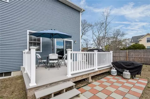 Exterior - 54 Carpenter St, Warwick, RI 02886 photo 2 of 3