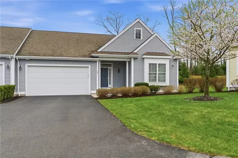 170 Providence Pike #126, North Smithfield, RI 02896