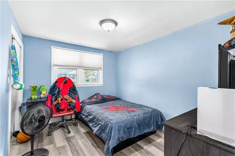Bedroom - 148 Asylum Rd, Warwick, RI 02886 photo 1 of 2