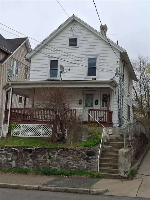222 Grove St, Woonsocket, RI 02895