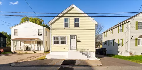 145 Sunbury St, Providence, RI 02908