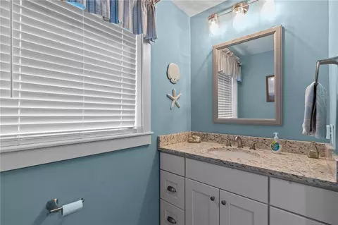Bath - 89 Silas Hill Way, Exeter, RI 02822 photo 5 of 6