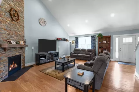Living - 89 Silas Hill Way, Exeter, RI 02822 photo 1 of 1