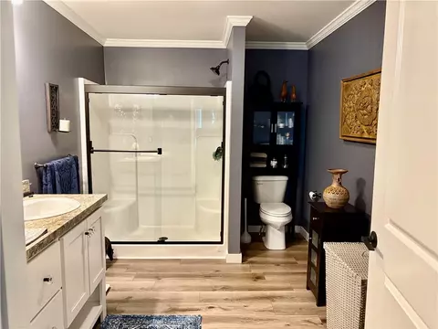 Bath - 16 Valiant Dr, Coventry, RI 02816 photo 4 of 5