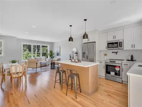 Kitchen - 260 Point Ave, Warwick, RI 02889 photo 4 of 6