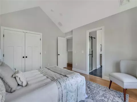 Bedroom - 260 Point Ave, Warwick, RI 02889 photo 2 of 4