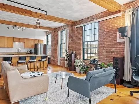 407 Pine St #305, Providence, RI 02903