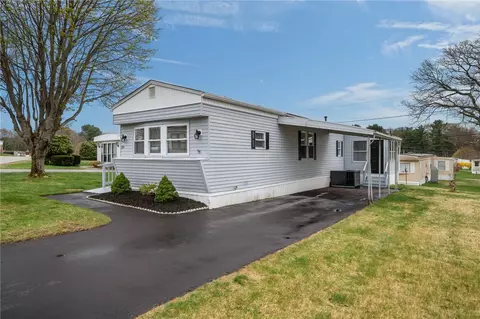 Exterior - 10 Lane D Ln, Coventry, RI 02816 photo 3 of 3