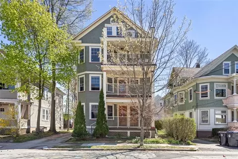 35 Exeter St #3, Providence, RI 02906