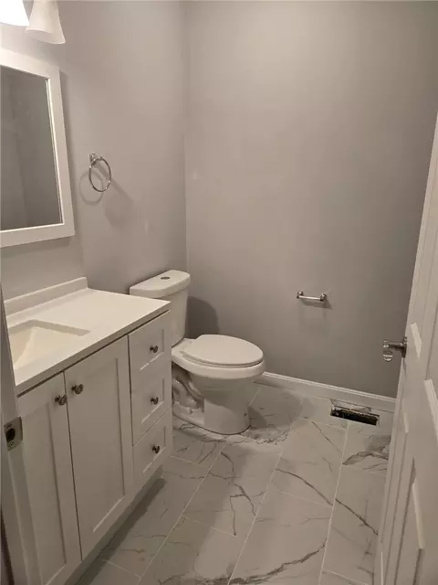 182 Avenue C #S6, Woonsocket, RI 02895 photo 13
