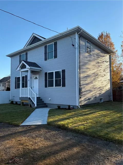 182 Avenue C #S6, Woonsocket, RI 02895 photo 2