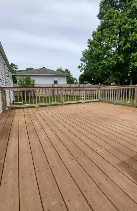 Exterior - 26 Potomac Rd, Warwick, RI 02888 photo 7 of 17
