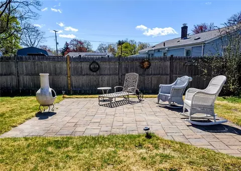 Exterior - 26 Potomac Rd, Warwick, RI 02888 photo 6 of 17