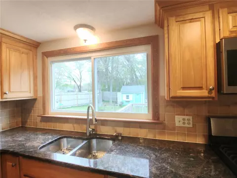 Kitchen - 26 Potomac Rd, Warwick, RI 02888 photo 3 of 6