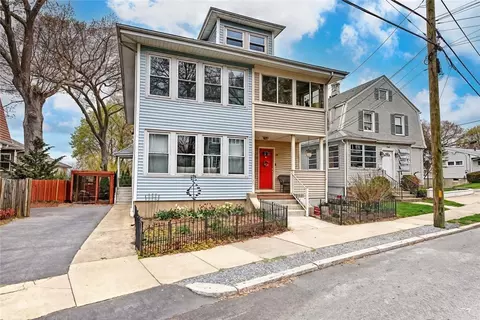 25 Blodgett Ave, Pawtucket, RI 02860