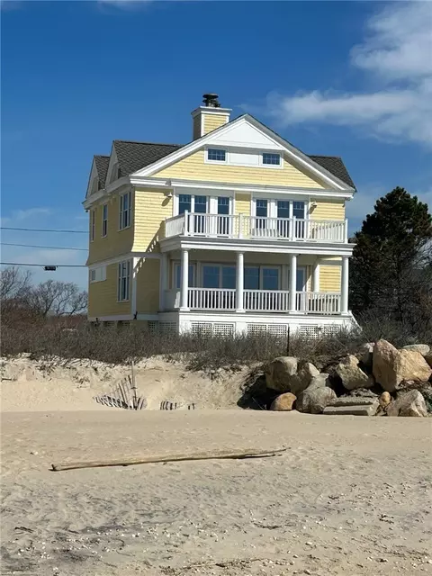 76 Green Hill Ocean Dr, South Kingstown, RI 02879