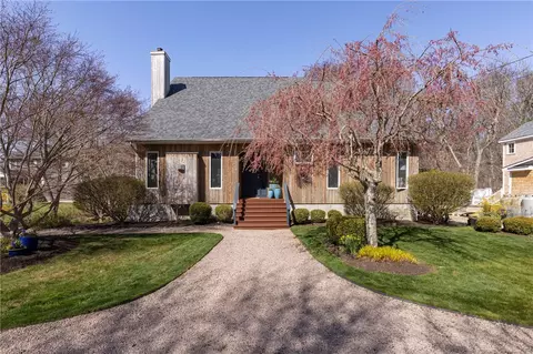 Exterior - 85 Gounod Rd, Westerly, RI 02891 photo 7 of 8