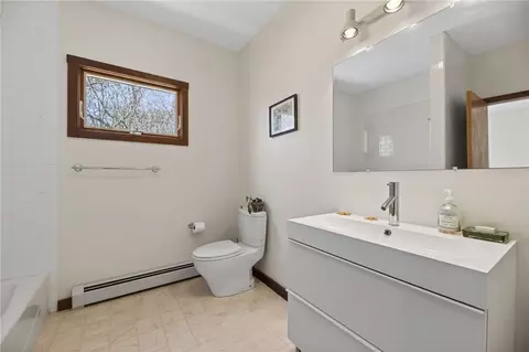 Bath - 85 Gounod Rd, Westerly, RI 02891 photo 6 of 8