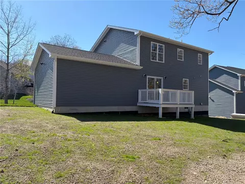 Exterior - 378 Gauthier Dr, Woonsocket, RI 02895 photo 2 of 4