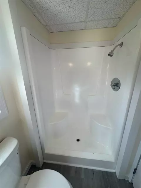 Bath - 6 Hide-a Way, Coventry, RI 02816 photo 2 of 3
