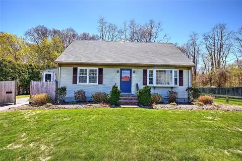 264 Waseca Ave, Barrington, RI 02806