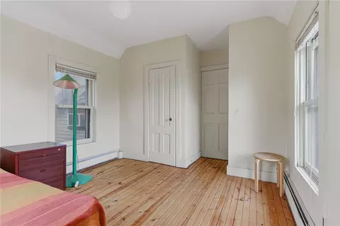 Bedroom - 41 Lippitt Ave, Warwick, RI 02889 photo 7 of 8