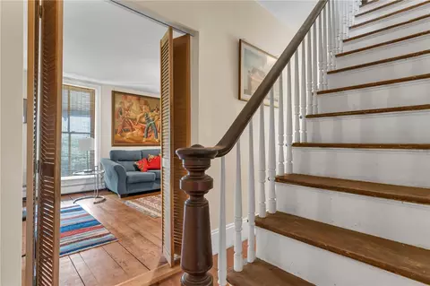 Entry Way - 41 Lippitt Ave, Warwick, RI 02889 photo 1 of 1
