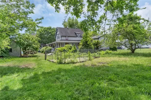 Exterior - 41 Lippitt Ave, Warwick, RI 02889 photo 10 of 10