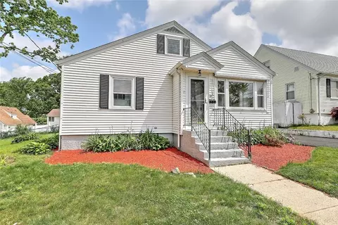 247 Grosvenor Ave, North Providence, RI 02904